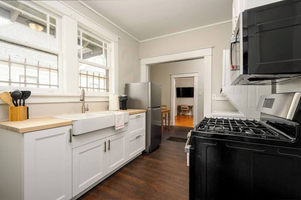 Photo of Others in Cooper-Young Historic District