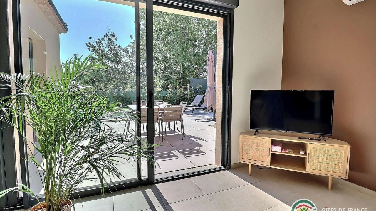Photo of Livingroom in Salavas