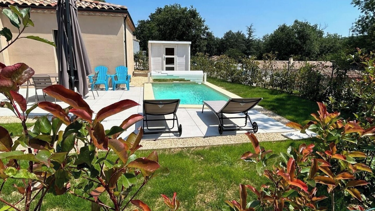 Photo of Outdoor in Salavas