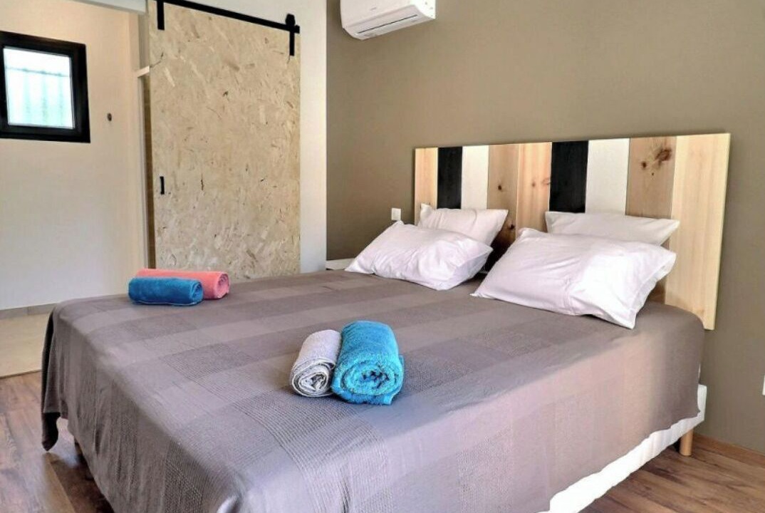 Photo of Bedroom in Salavas