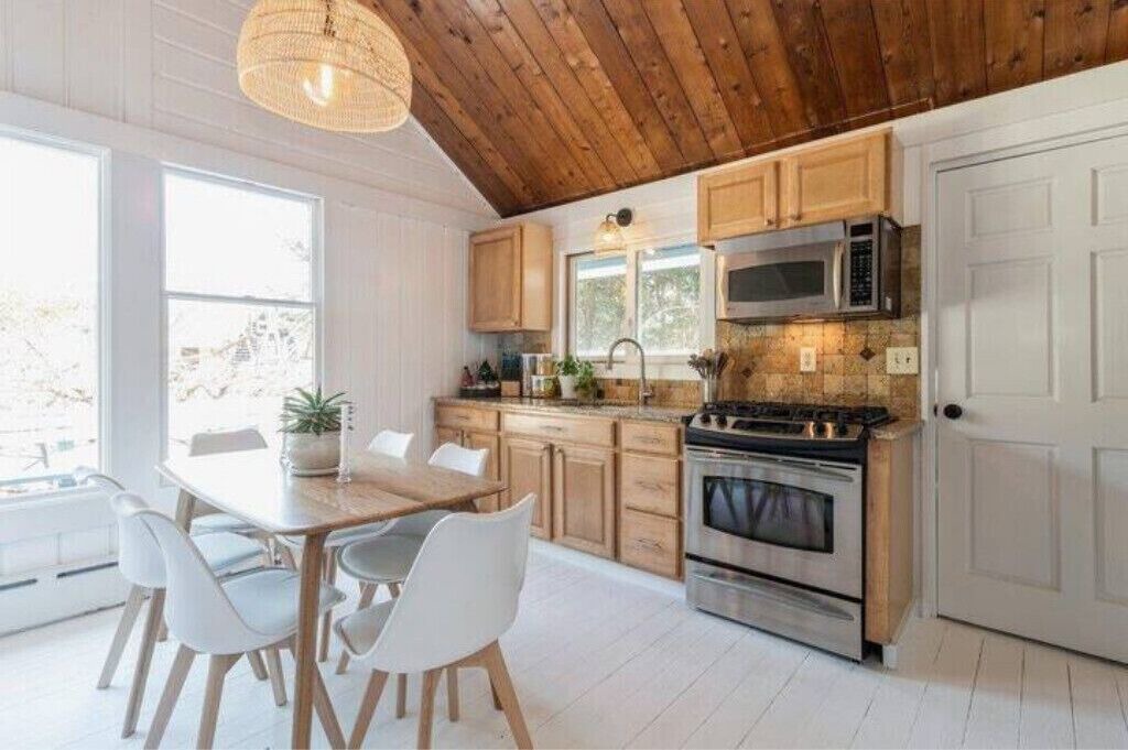 Photo of Kitchen in Beach Hampton
