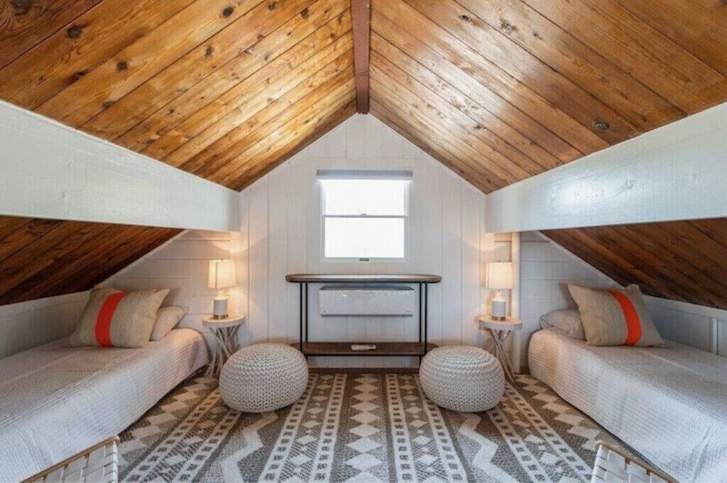 Photo of Bedroom in Beach Hampton