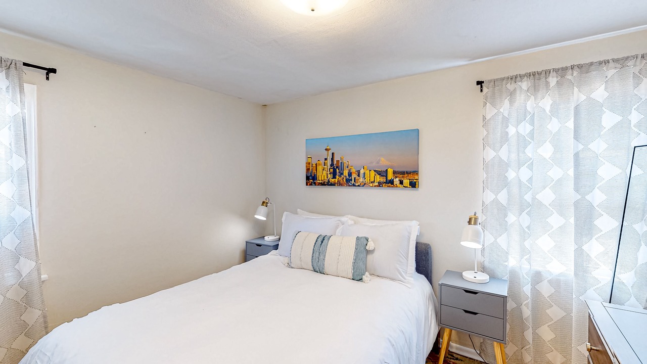 Photo of Bedroom in Roxhill