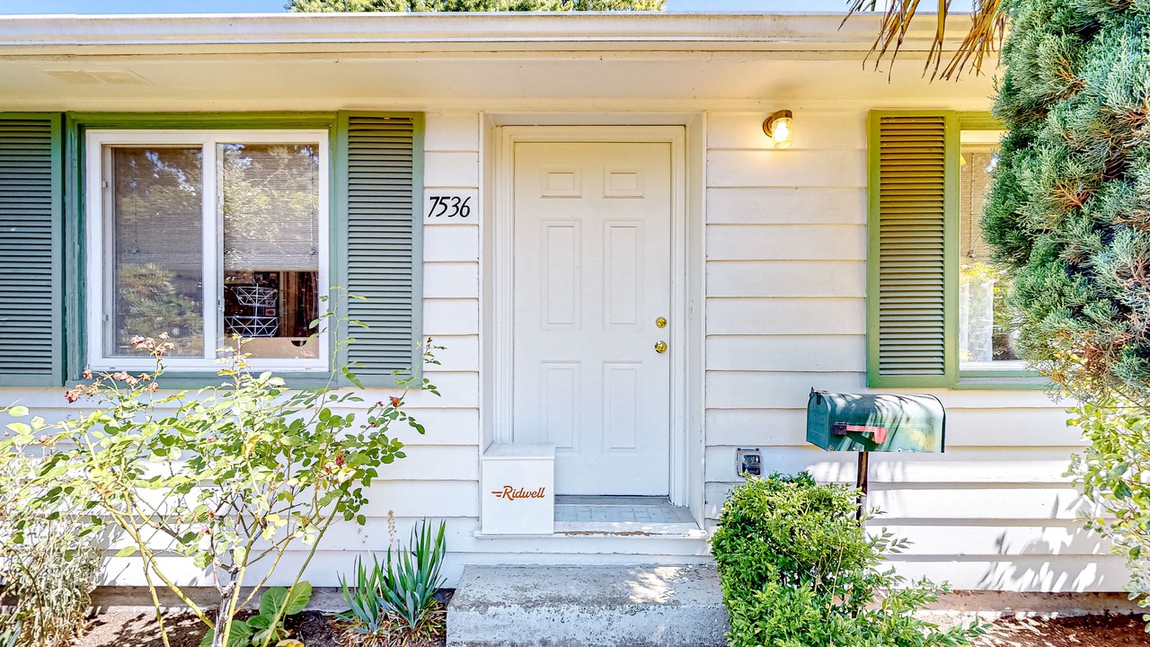Photo of Outdoor in Roxhill