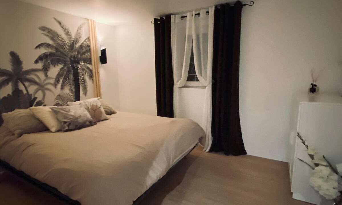 Photo of Bedroom in Bonnieres-sur-Seine