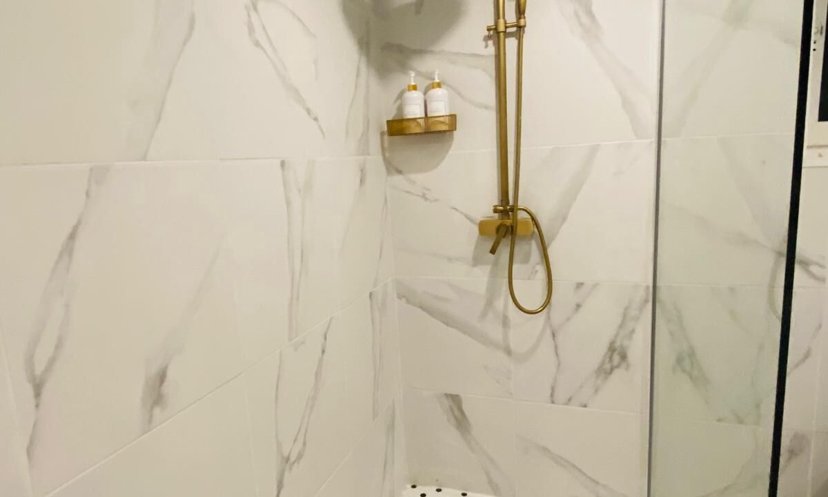 Photo of Bathroom in Bonnieres-sur-Seine