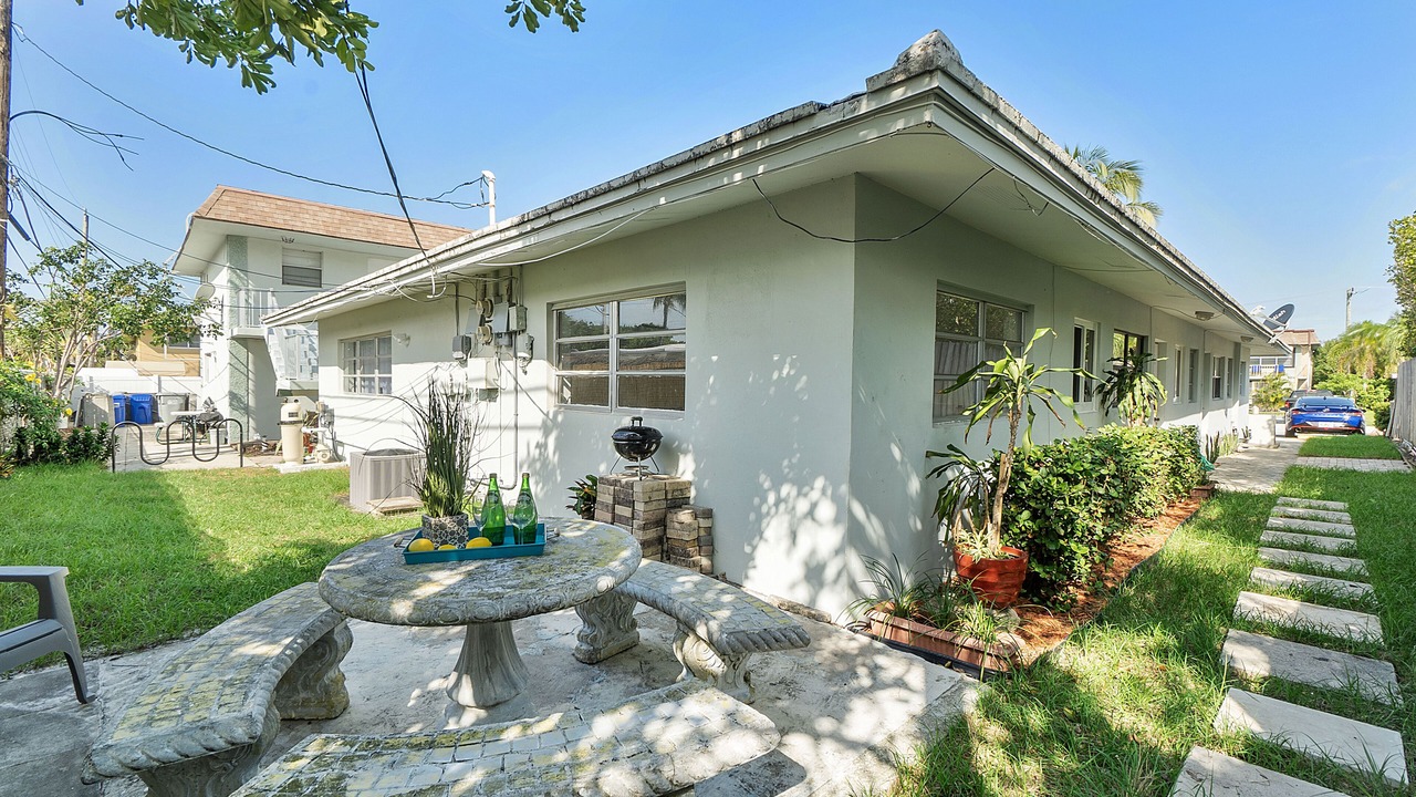Photo of Others in Santa Barbara Estates