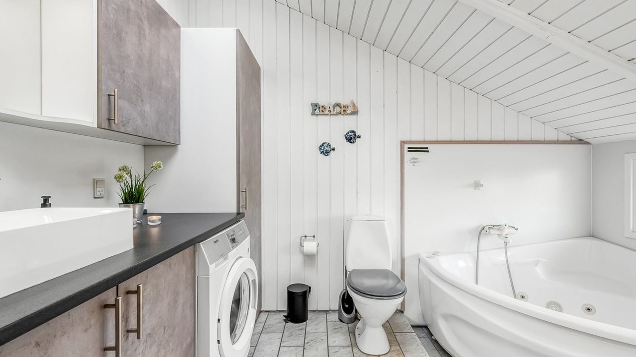 Photo of Bathroom in Nørre Lyngvig