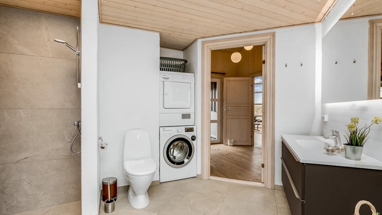 Photo of Bathroom in Houvig Strand