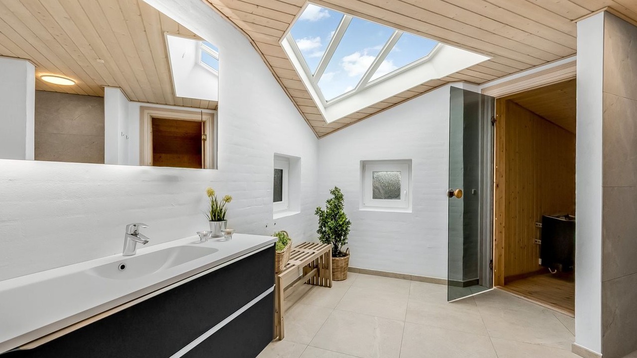 Photo of Bathroom in Houvig Strand