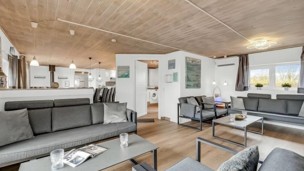 Photo of Livingroom in Bjerregaard