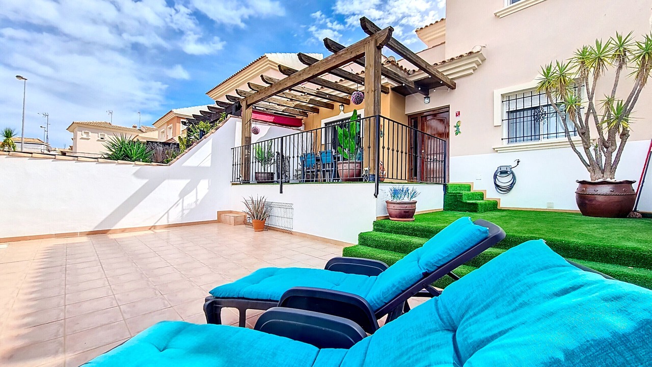 Photo of Patio Balcony in El Carmoli