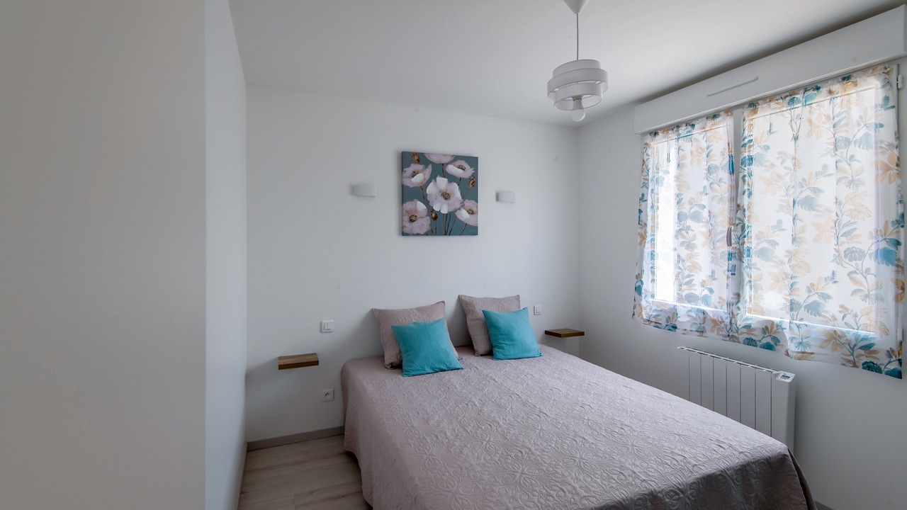 Photo of Bedroom in Montreuil-Bellay