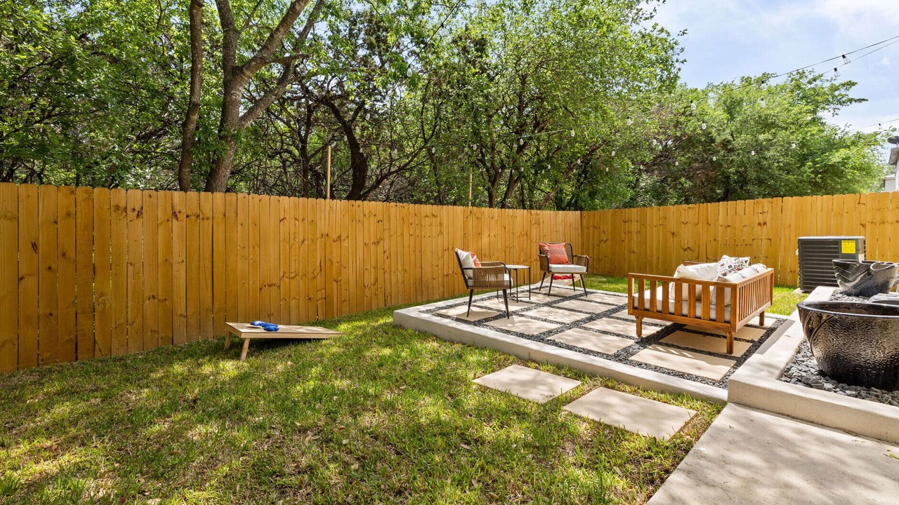 Photo of Patio Balcony in Maverick Creek