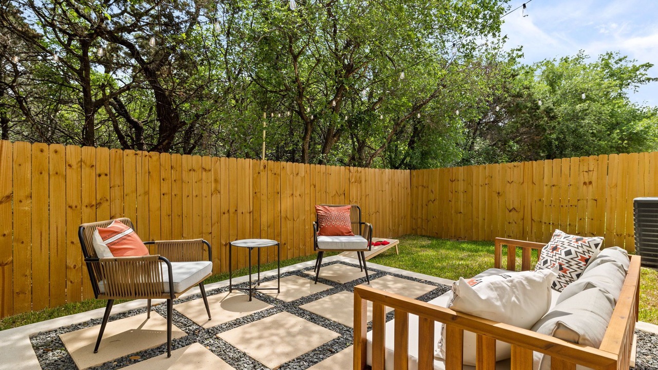 Photo of Patio Balcony in Maverick Creek
