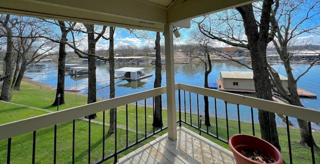 Photo of Outdoor in Cleora