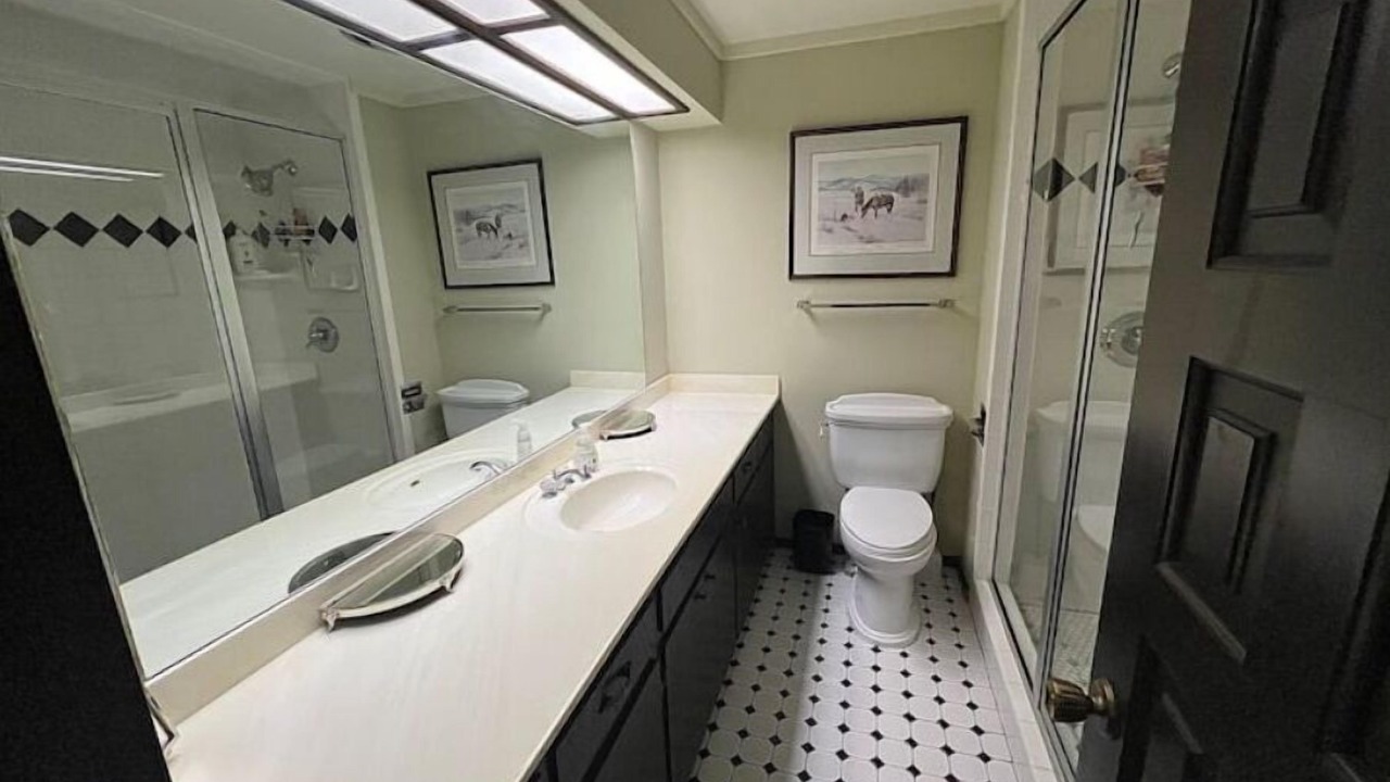 Photo of Bathroom in Cleora