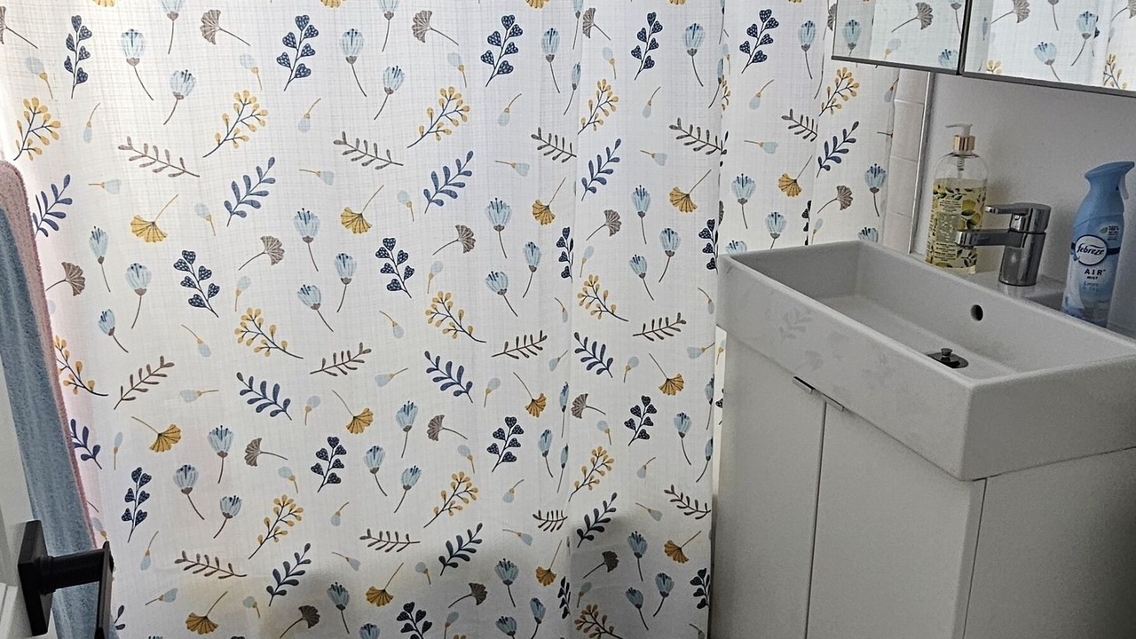 Photo of Bathroom in Longueuil
