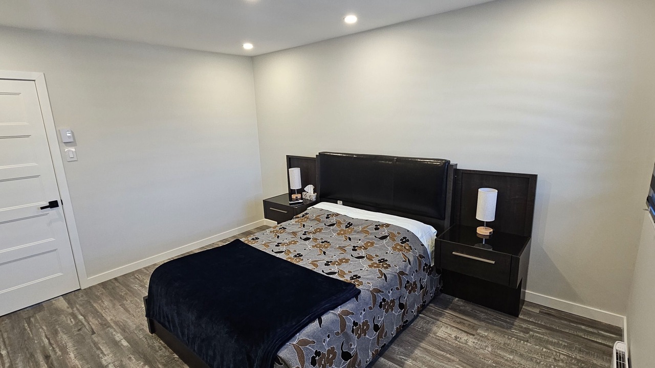 Photo of Bedroom in Longueuil