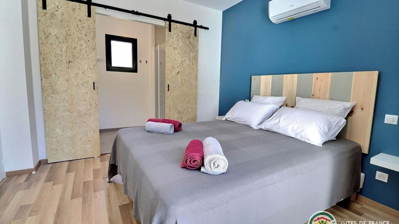 Photo of Bedroom in Salavas