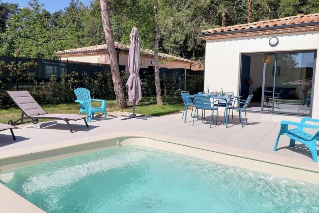 Photo of Outdoor in Salavas