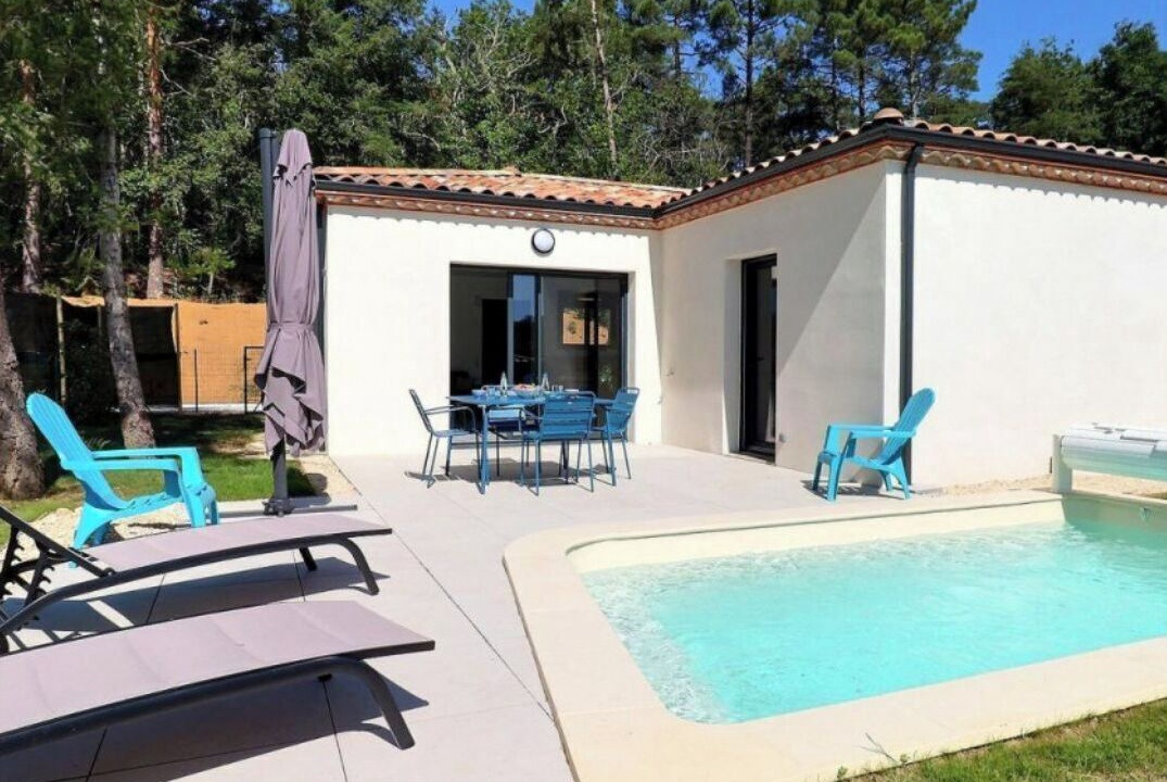 Photo of Outdoor in Salavas