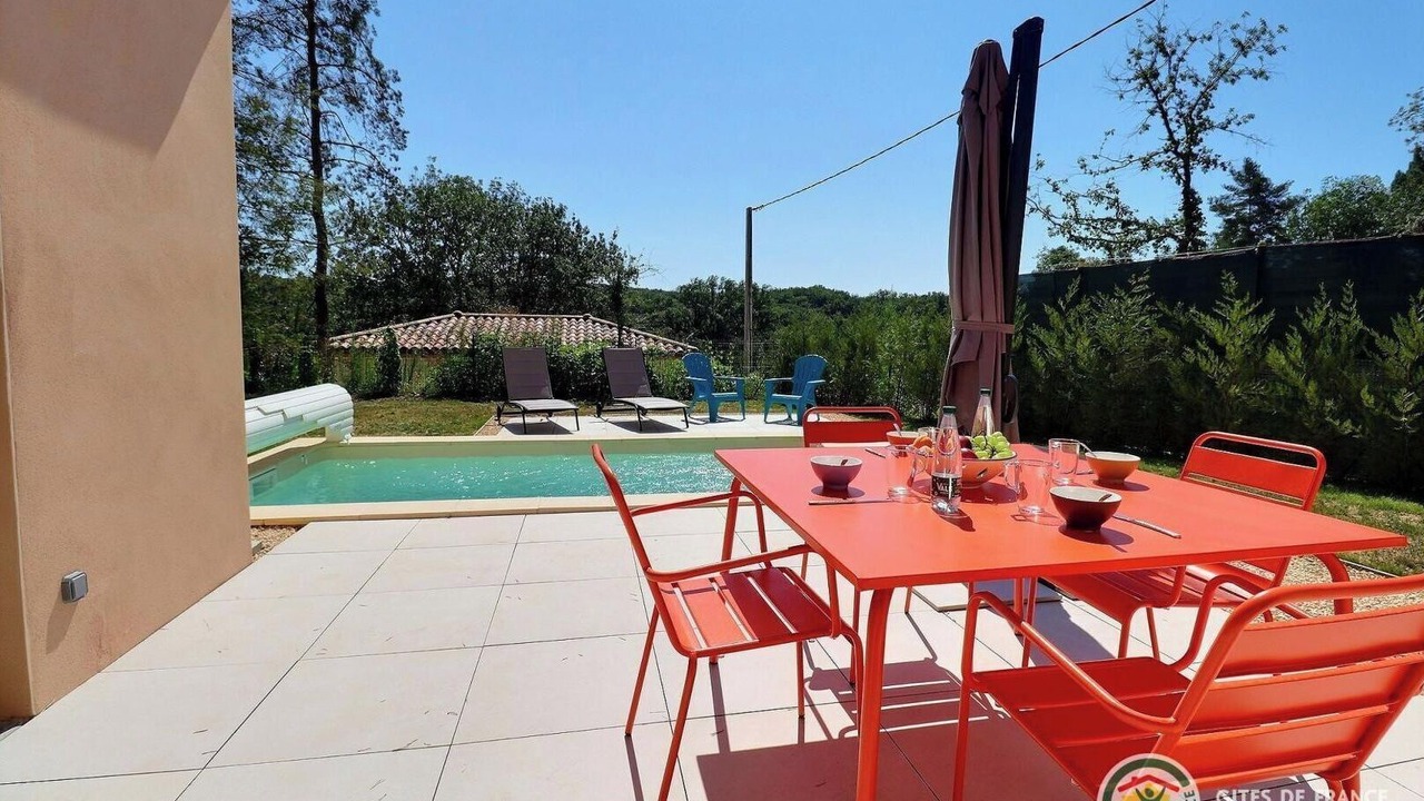 Photo of Outdoor in Salavas