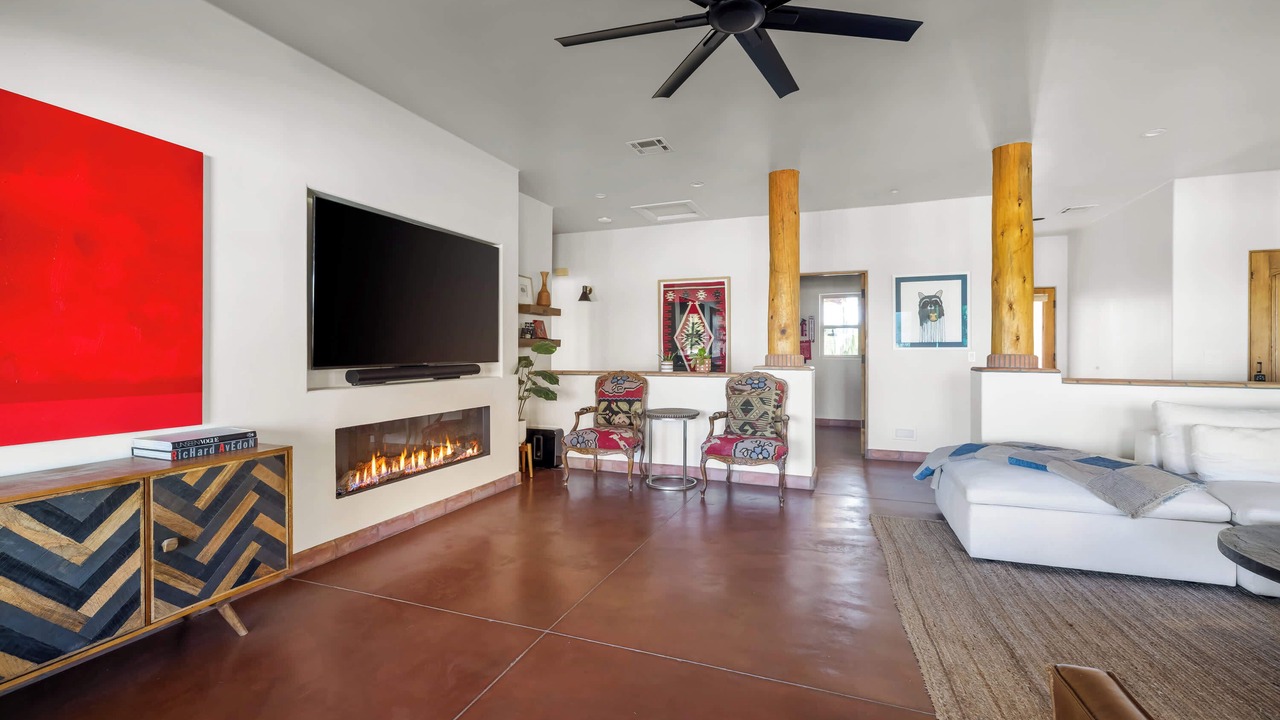 Photo of Livingroom in Rio Verde Foothills