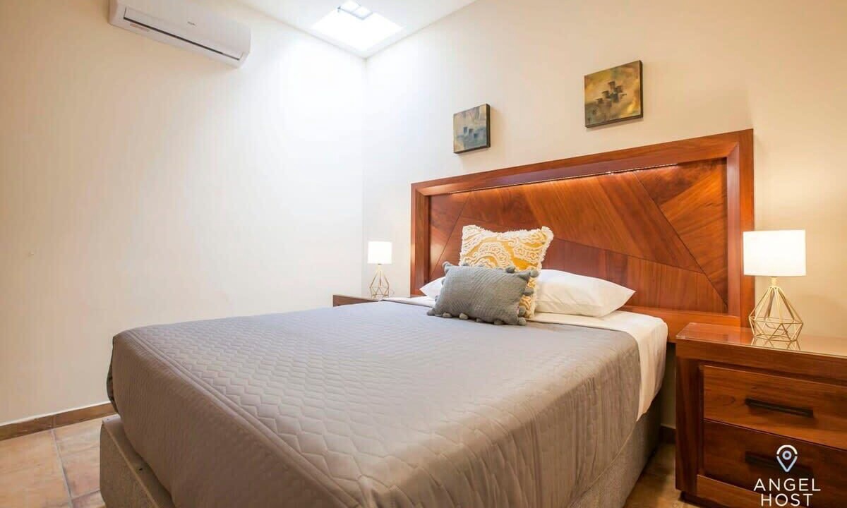 Photo of Others in Esterito