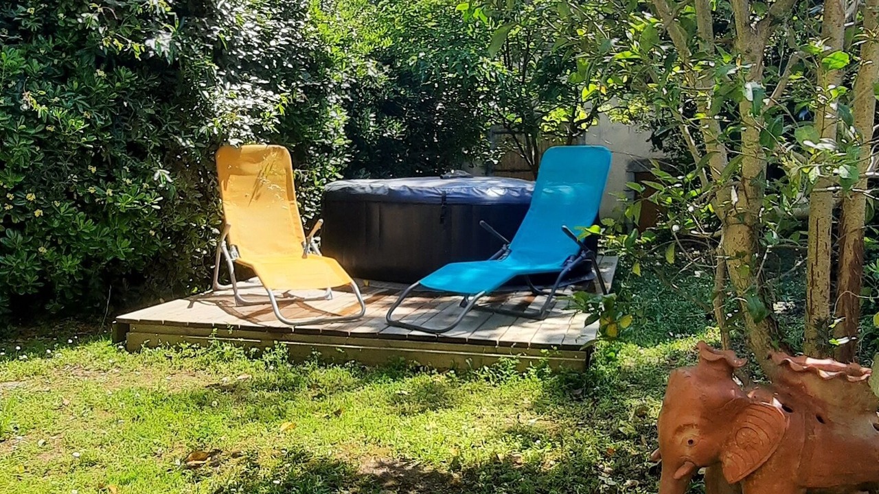 Photo of Outdoor in Pezens