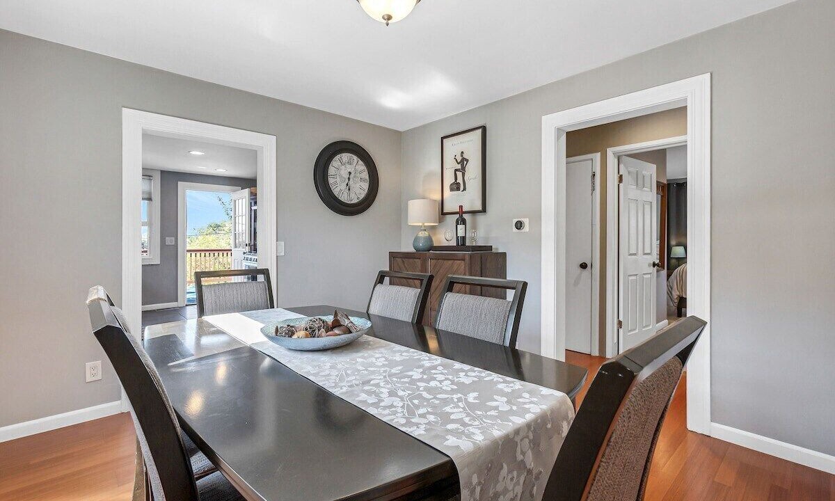 Photo of Others in Mid-Beacon Hill