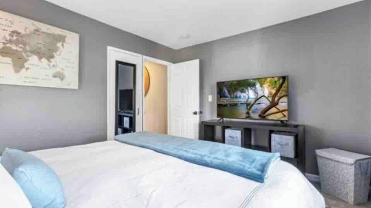 Photo of Bedroom in Mid-Beacon Hill