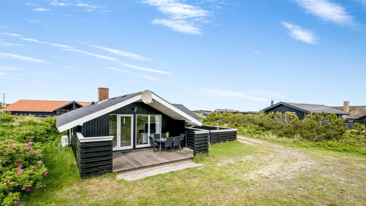 Photo of Others in Bjerregard Strand