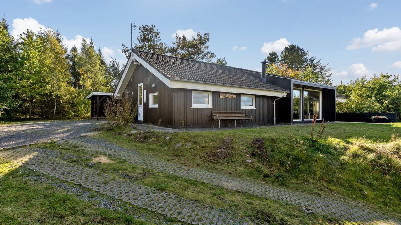 Photo of Others in Femmøller