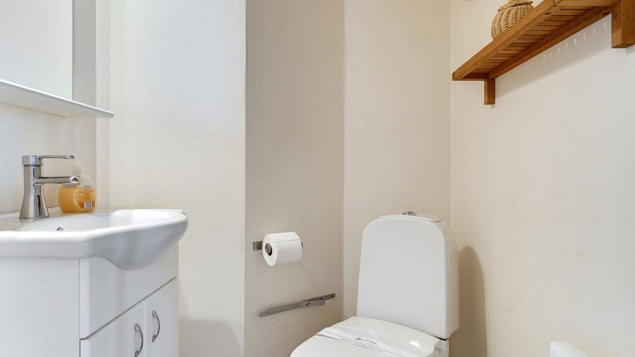 Photo of Bathroom in Femmøller