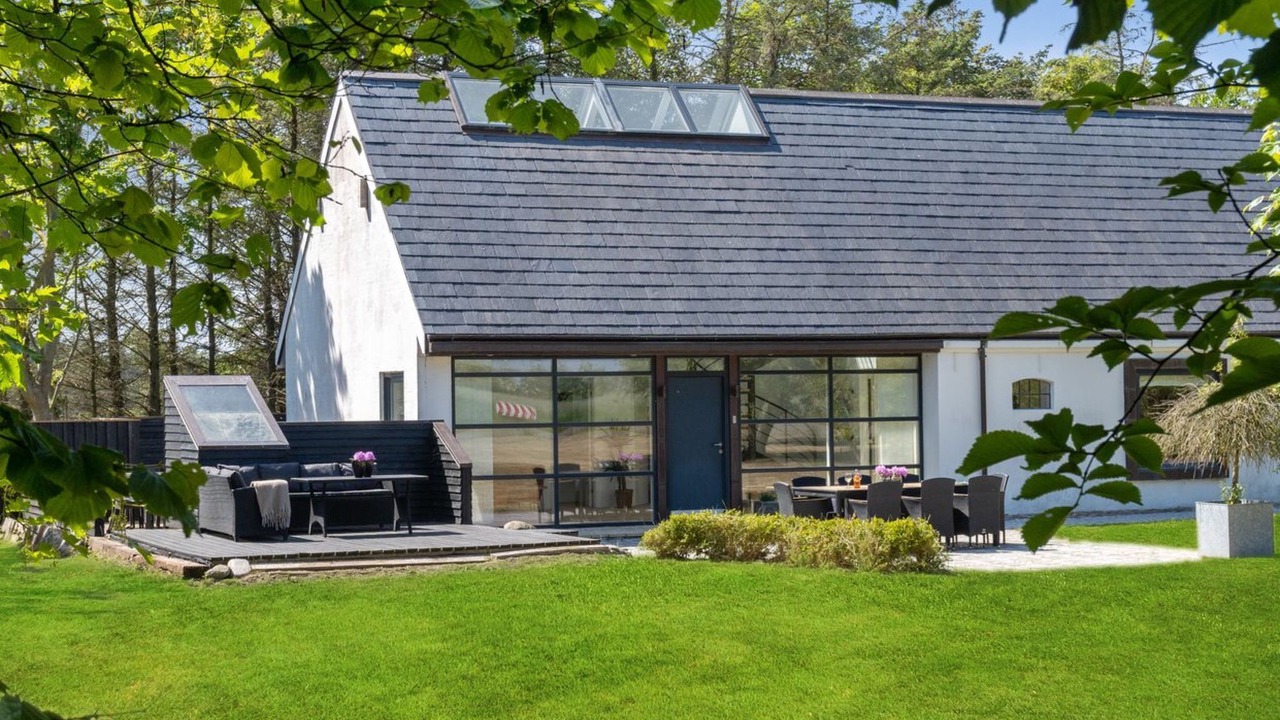 Photo of Others in Lokken