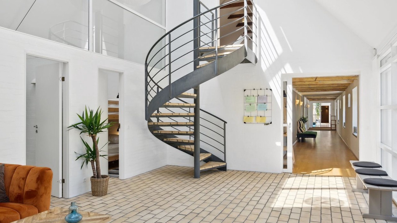 Photo of Others in Lokken