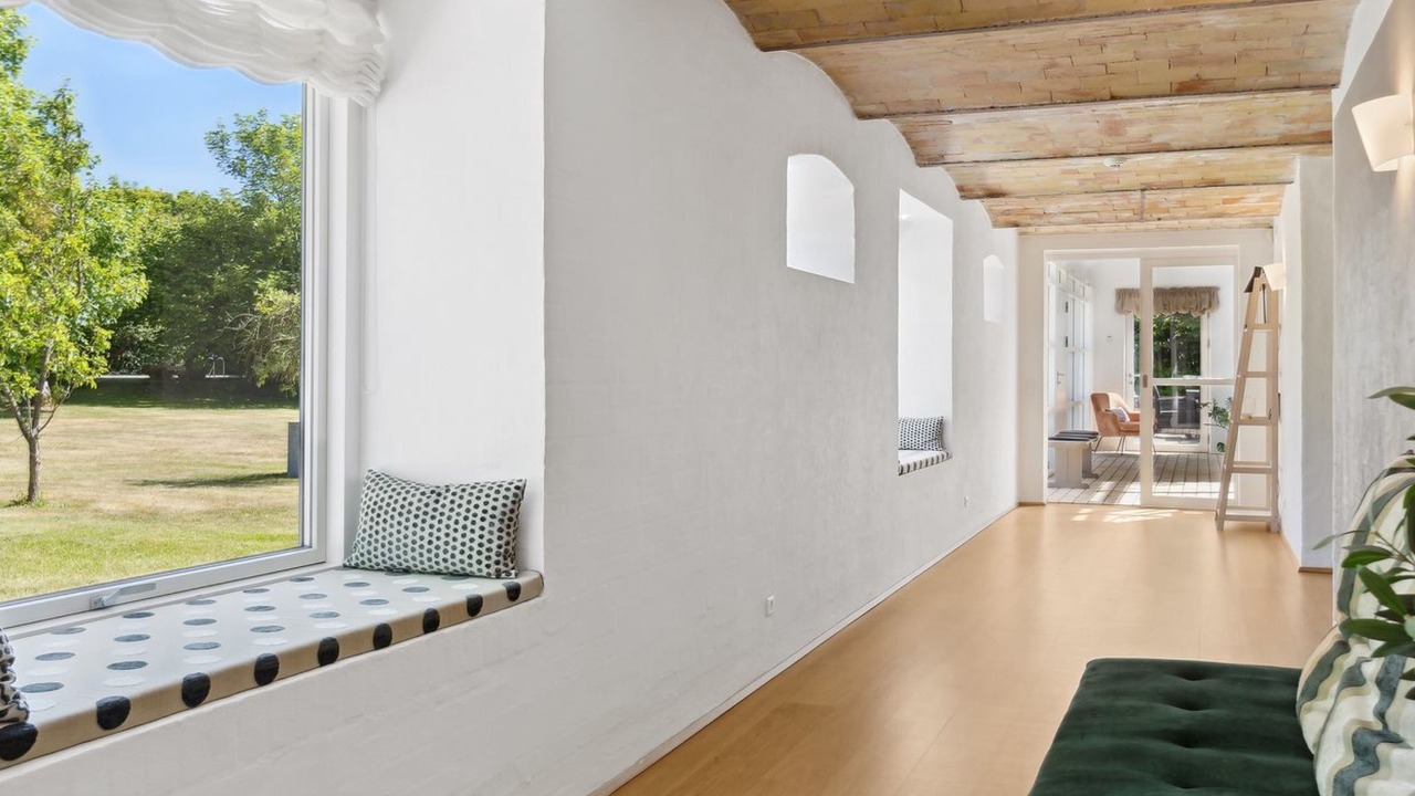 Photo of Others in Lokken