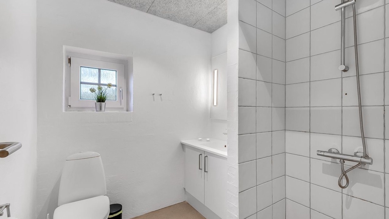 Photo of Bathroom in Øhuse
