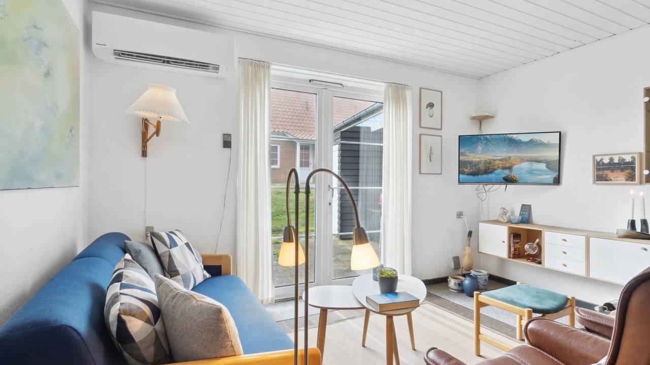 Photo of Livingroom in Trans