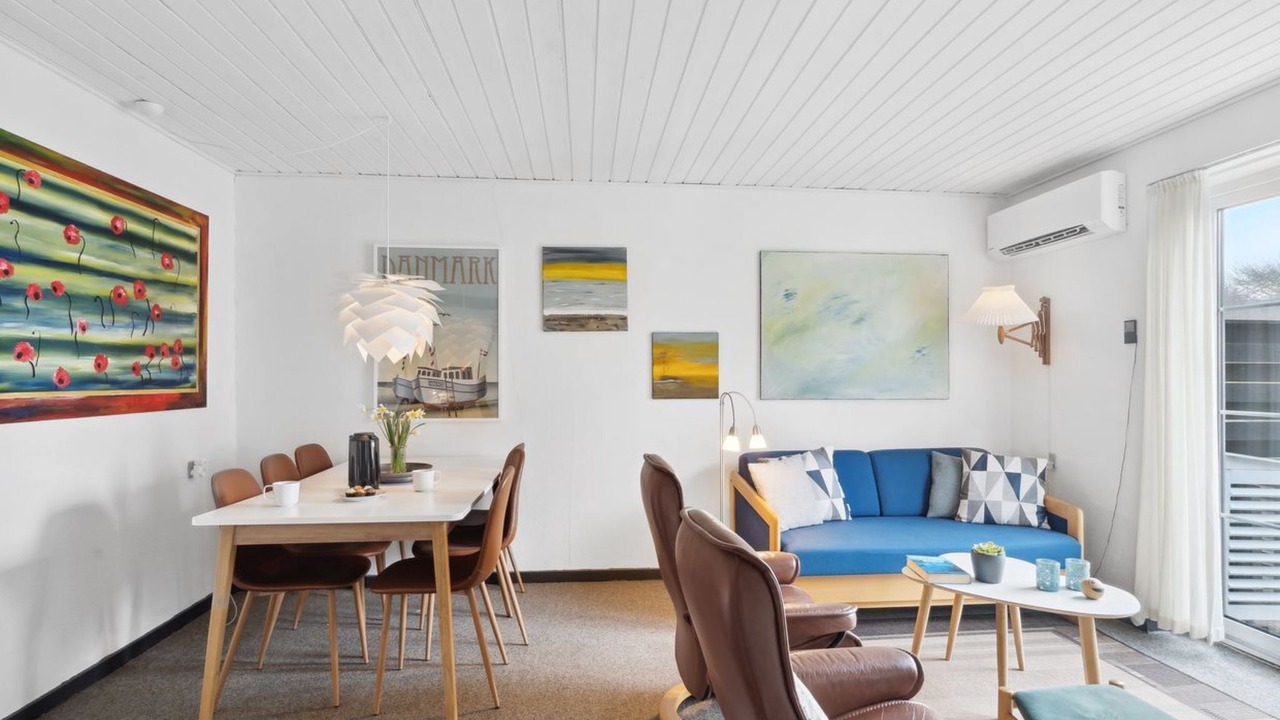 Photo of Livingroom in Trans