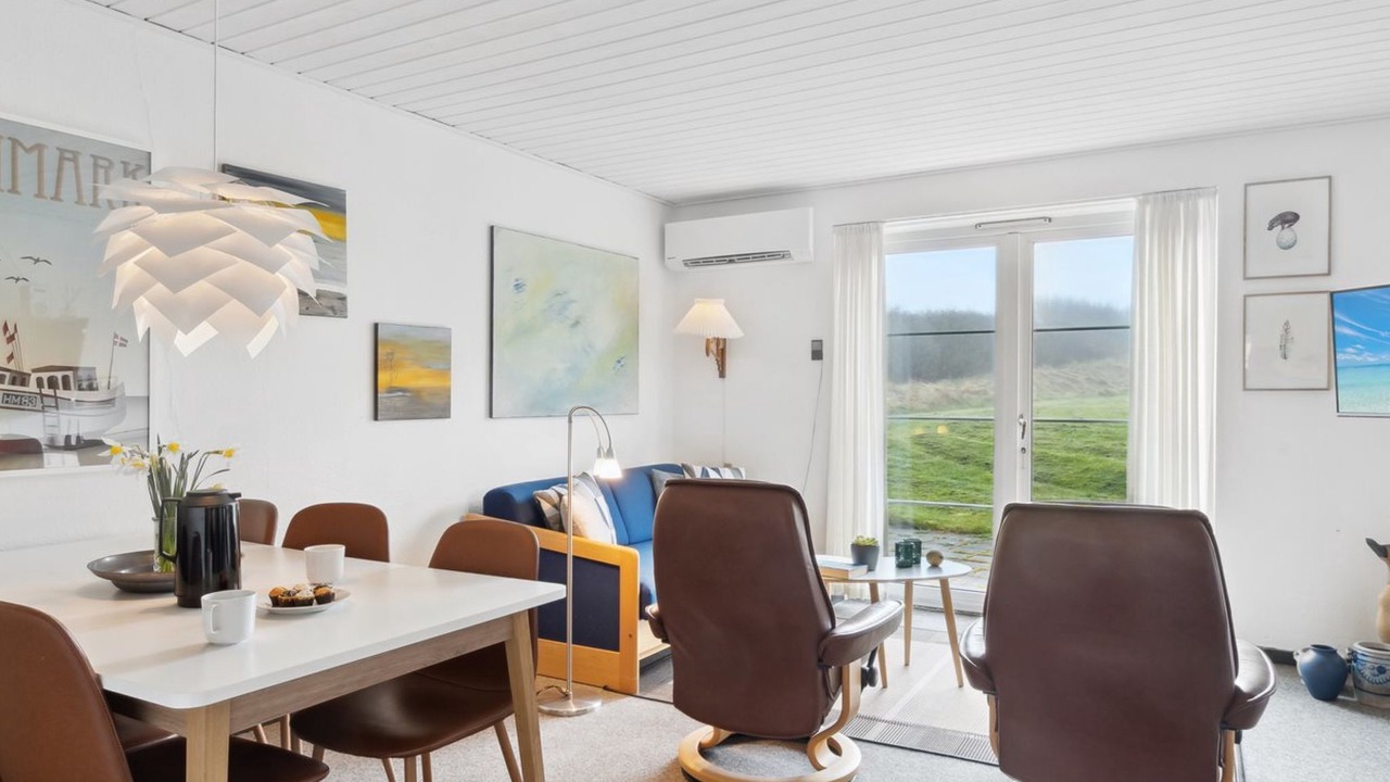 Photo of Livingroom in Trans