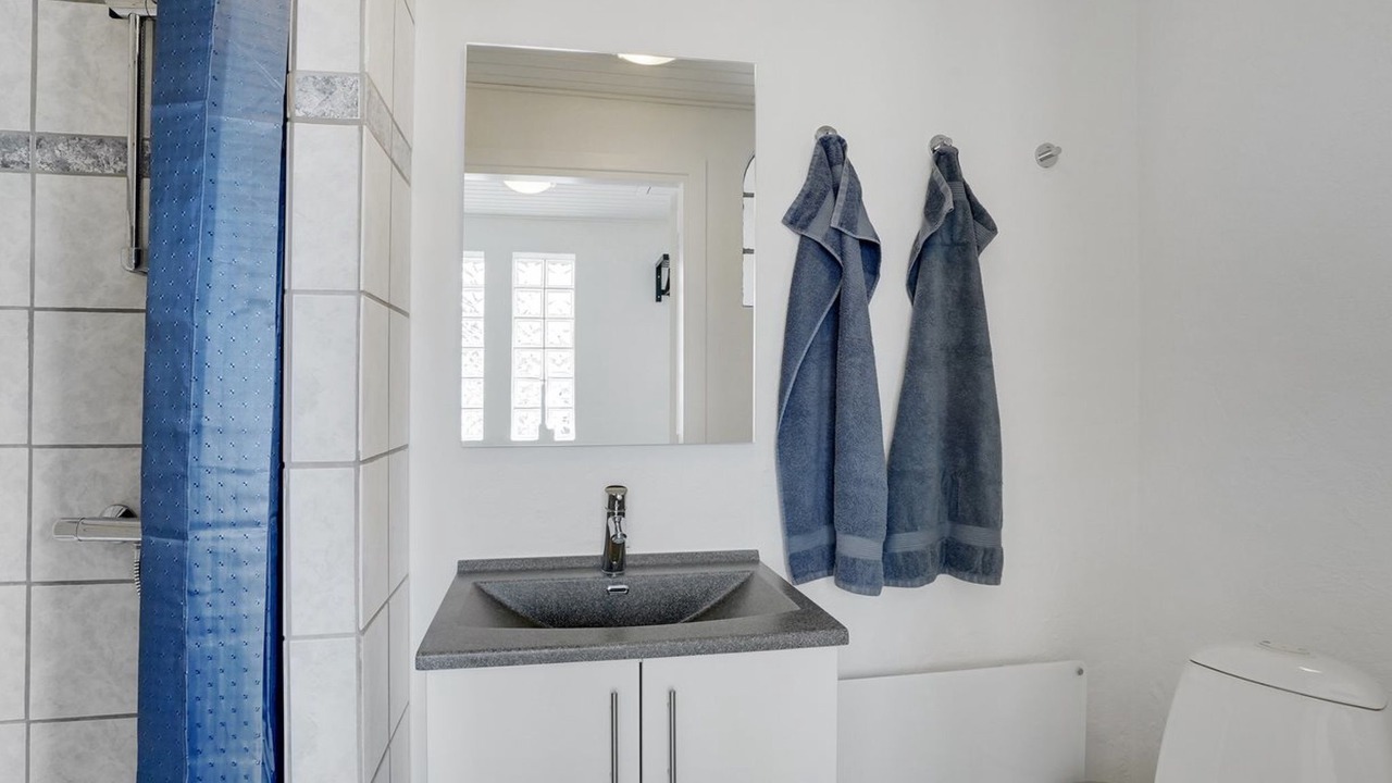 Photo of Bathroom in Redsted
