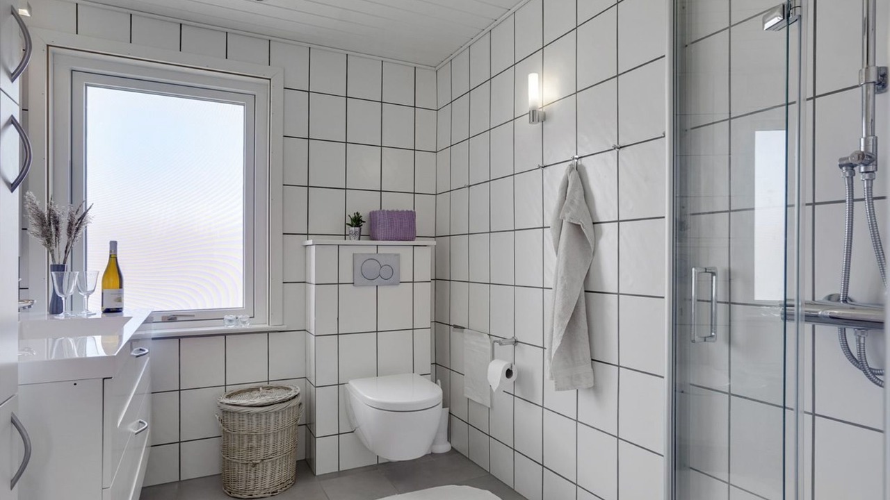 Photo of Bathroom in Hou