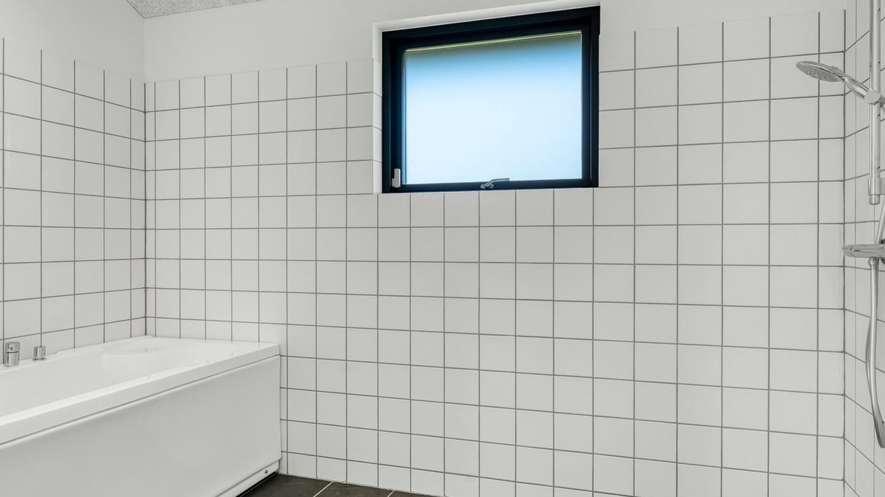 Photo of Bathroom in Hals
