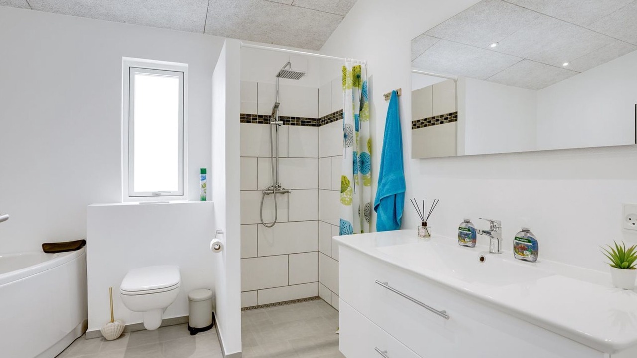 Photo of Bathroom in Sjølund