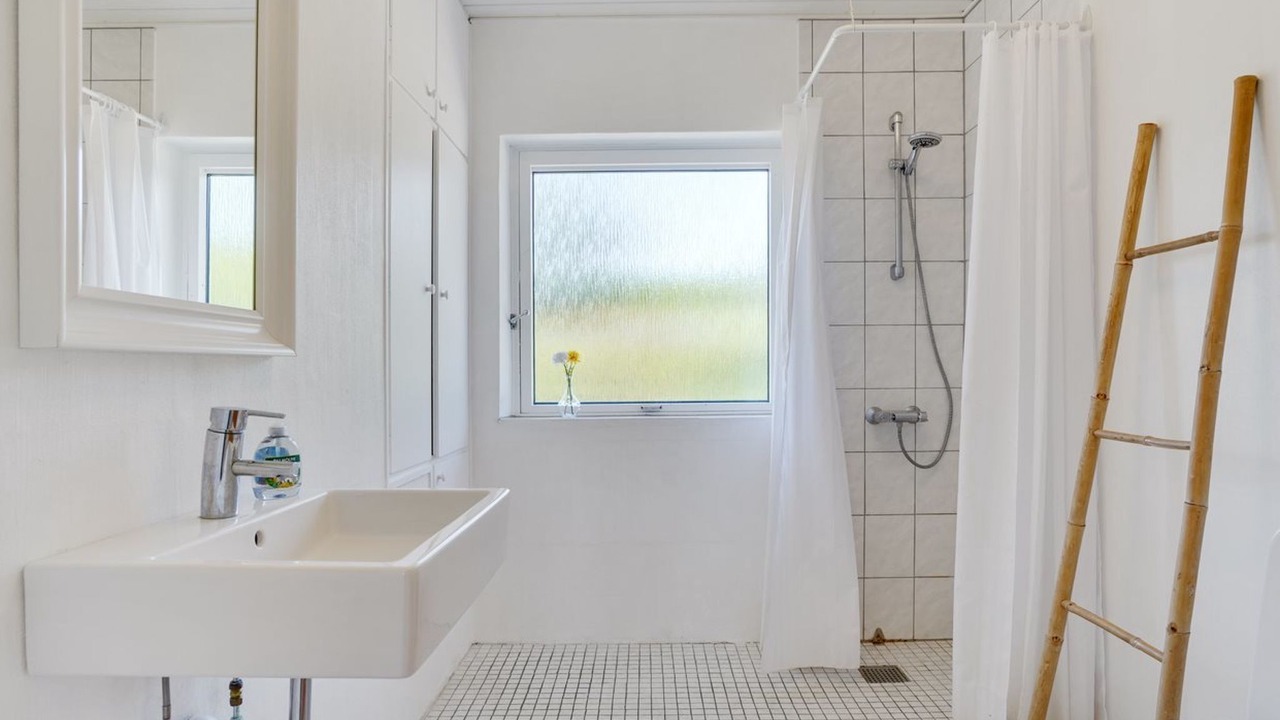 Photo of Bathroom in Spodsbjerg