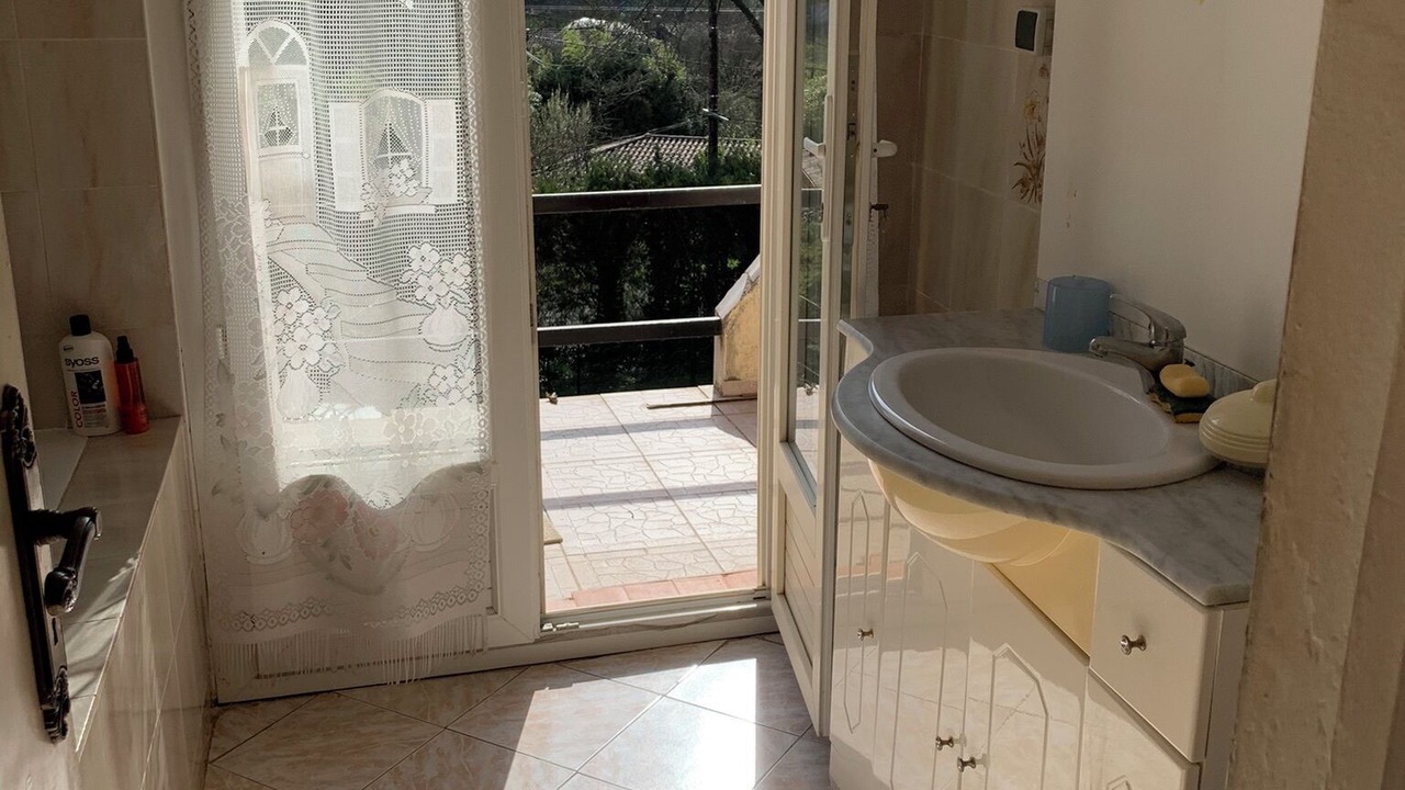 Photo of Bathroom in Bedarieux