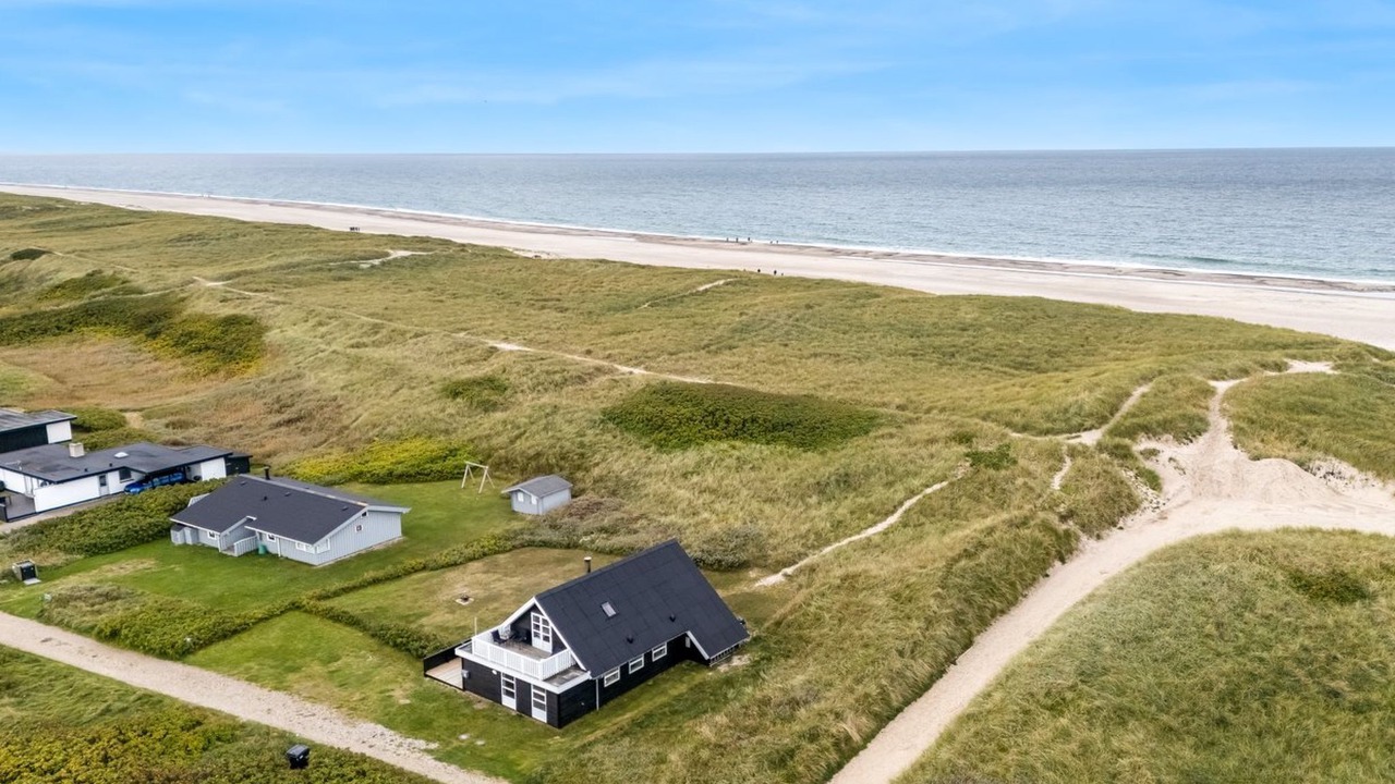 Photo of Others in Vrist Strand