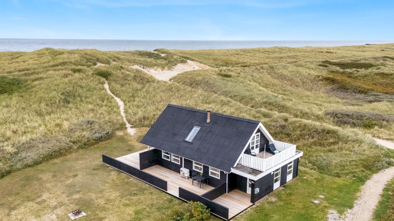 Photo of Others in Vrist Strand